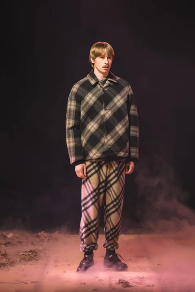 Look 49